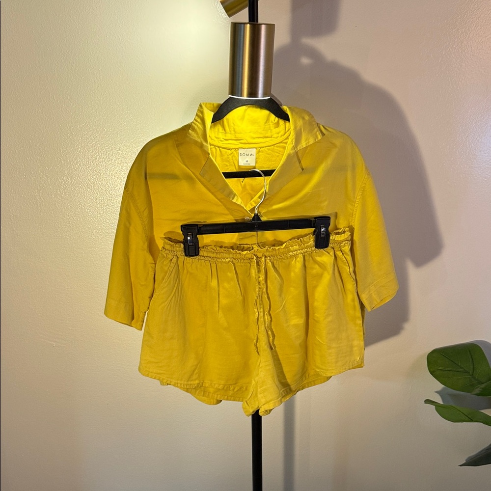 Soma Vibrant Collared sleep Set Med. Yellow everyday comfort 100% cotton buttons